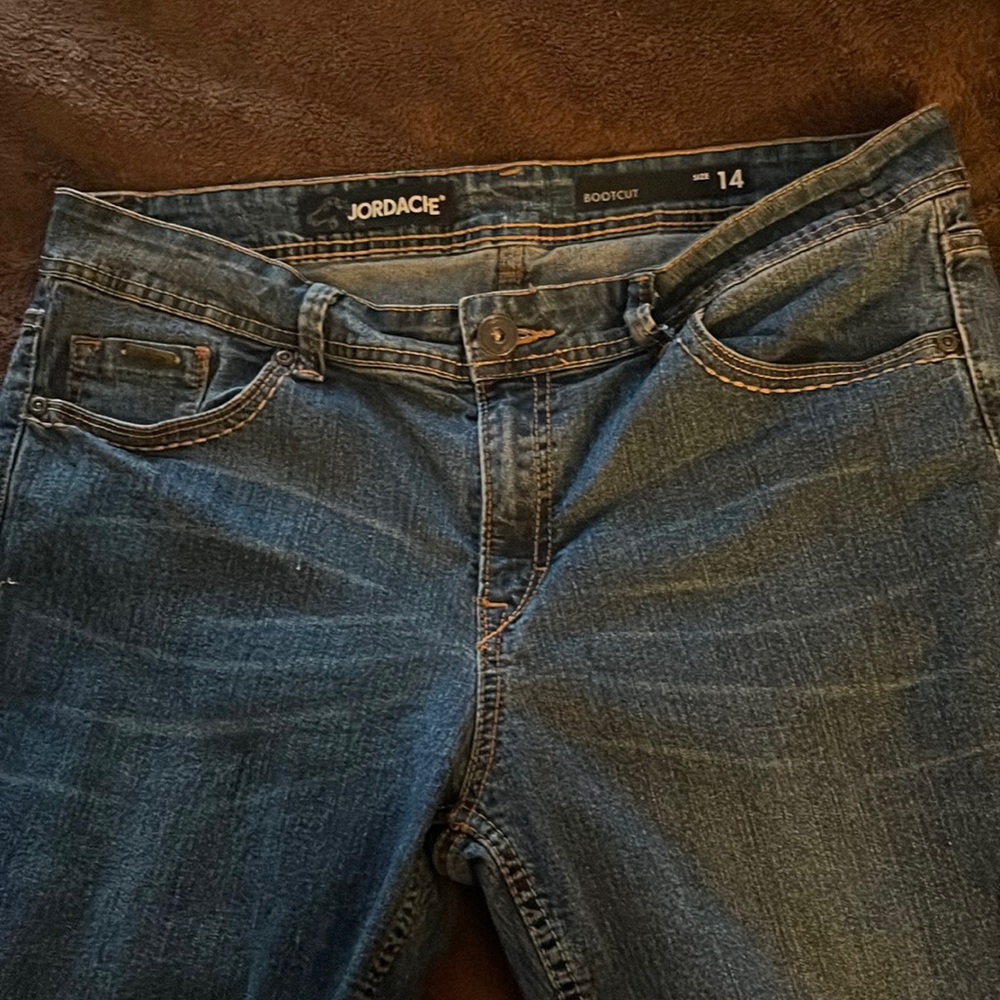 Vintage Jordache boot cut jeans. Sz 14.